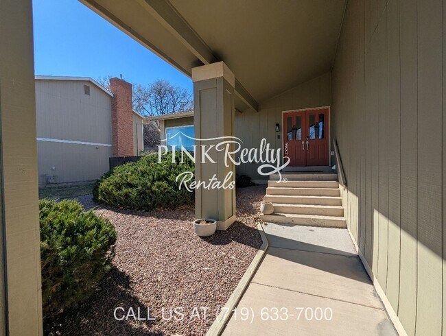 Building Photo - 3230 Breckenridge Dr W