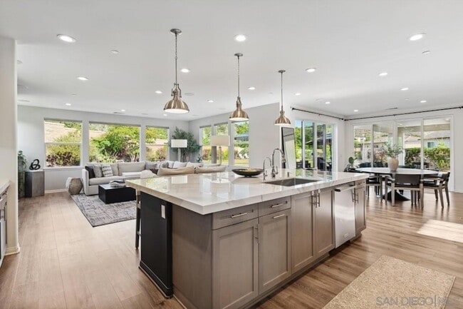 Building Photo - 21743 Deer Grass Dr