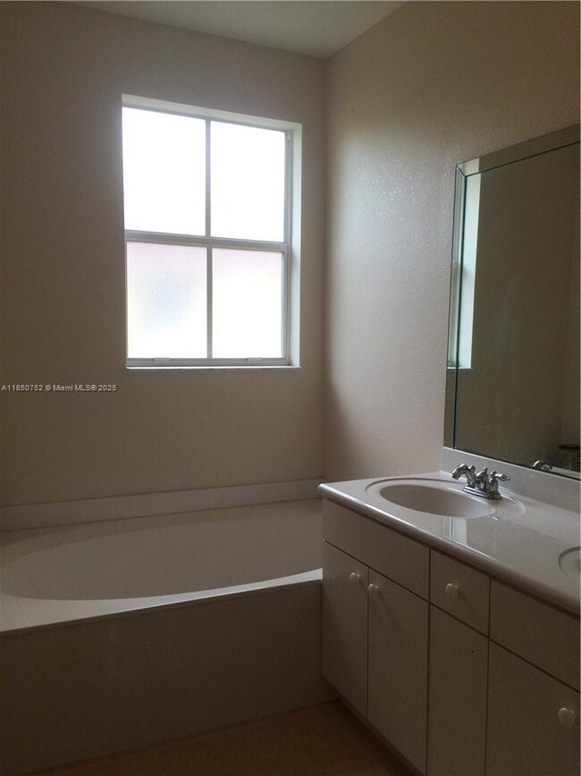 Building Photo - 16636 SW 79th Way