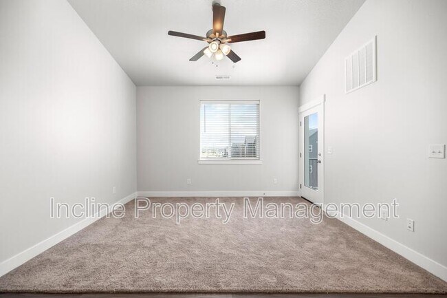 Building Photo - 359 W 785 N