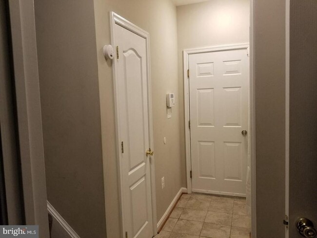 Building Photo - 5528 Capital Gateway Dr