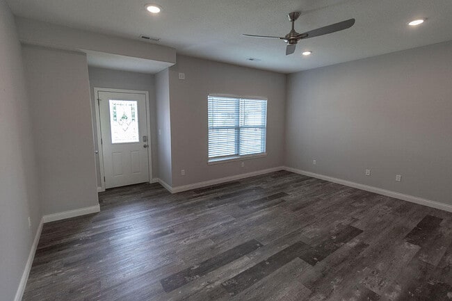 Building Photo - 2801 Amberwood court