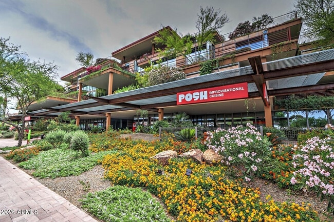 Building Photo - 7167 E Rancho Vista Dr