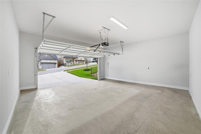 Building Photo - 716 Coppell Ct