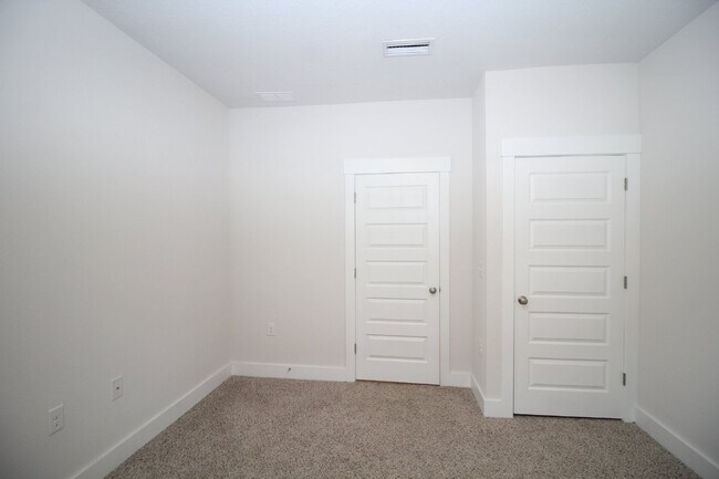 Building Photo - 4 bedroom 2 bathroom home in the newer Arbor Place subdivision in Pace ~ Pet Friendly ~ Ready Sep...