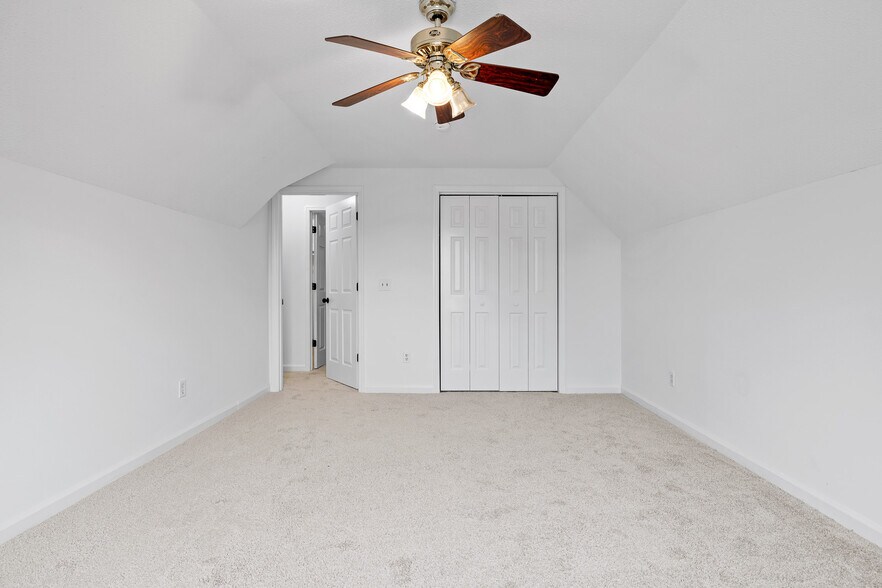 Bedroom 5 - 224 N Brent Dr