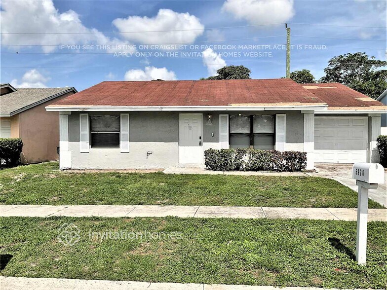 Primary Photo - 5926 Ithaca Cir W