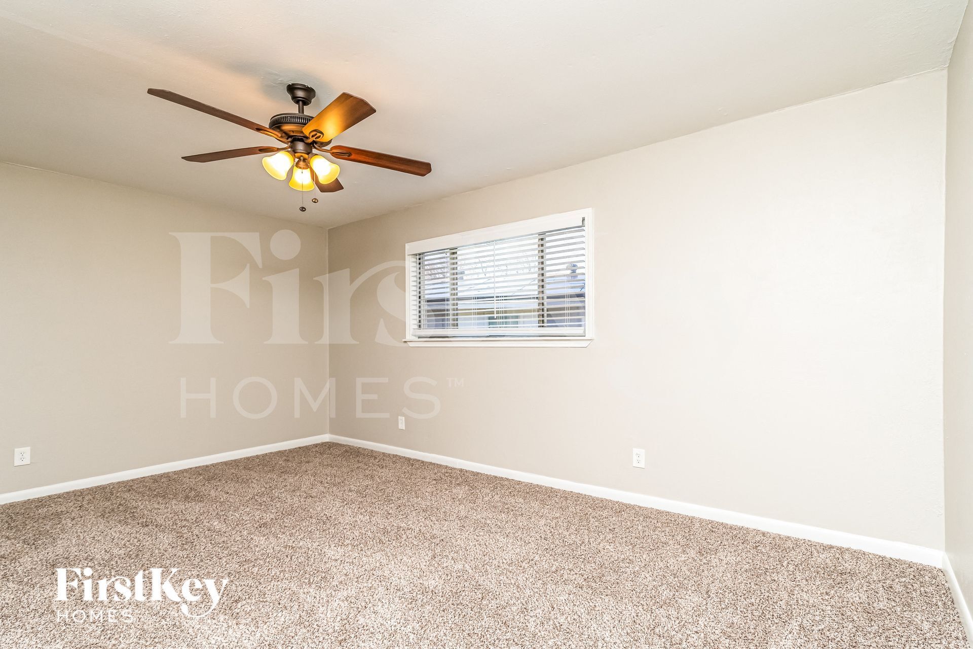 Building Photo - 4913 Alta Oaks Ln