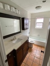 Building Photo - 4528 Lanham St