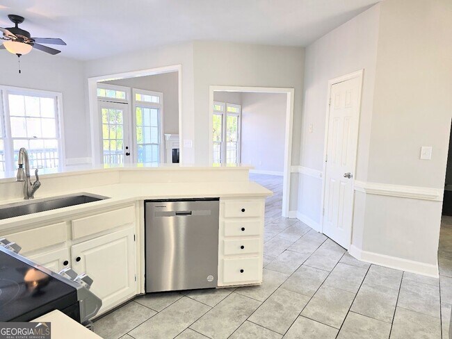 Building Photo - 2287 Birch Hollow Trail