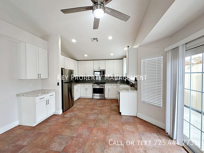 Building Photo - REMODELED 3 BEDROOM SINGLE STORY