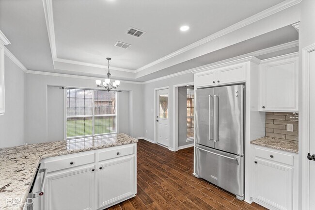 Building Photo - Check Out this 3 bed 2 bath in Bossier!!