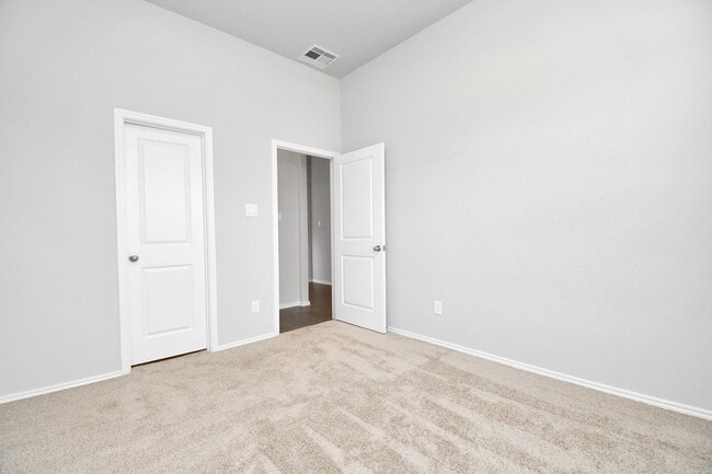 Building Photo - 1242 Muscadine Hollow Ln