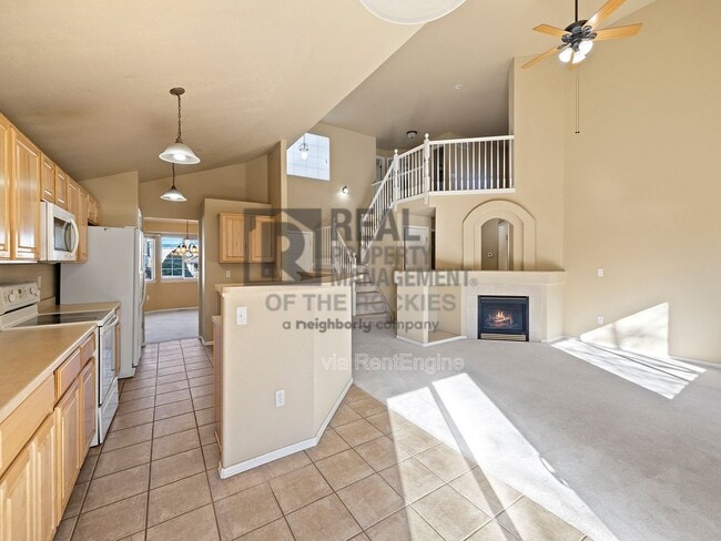 Building Photo - 509 Jansen Dr