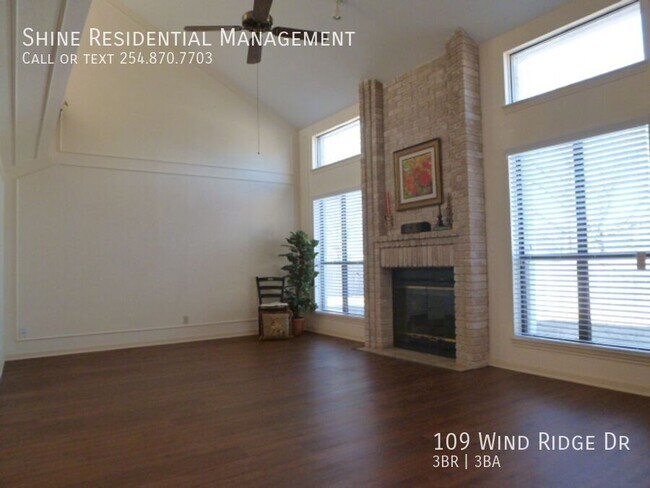 Building Photo - 109 Wind Ridge Dr
