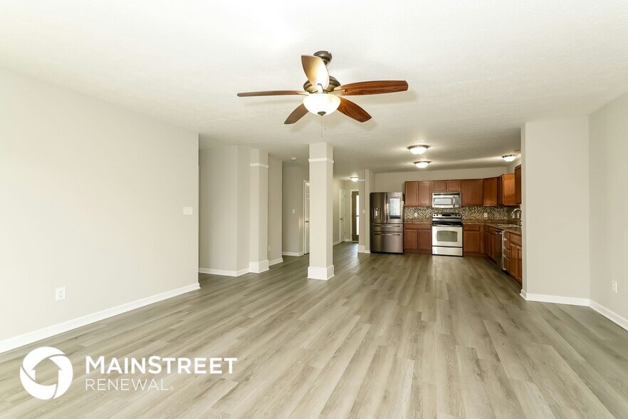 Building Photo - 3403 Enclave Ln