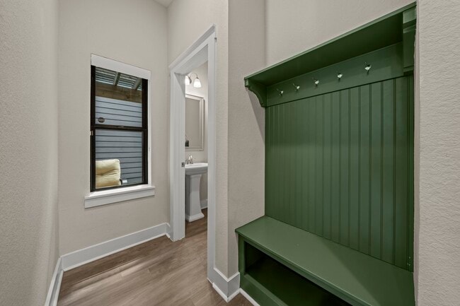 Building Photo - 18507 Parkland Square Pl