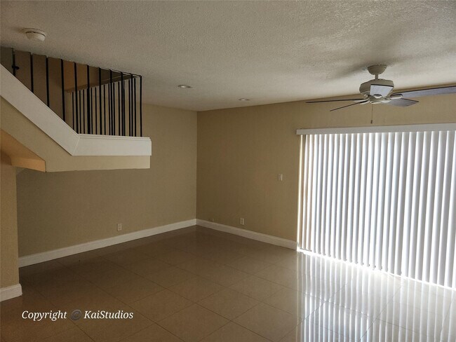 Building Photo - 10293 NW 33rd St