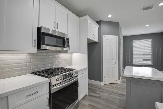 Building Photo - 20702 Arbor Bend Ct