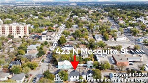 Building Photo - 423 N Mesquite St