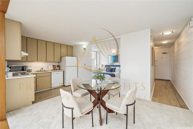 Building Photo - Spacious Makiki 1-Bedroom Condo with Parking & Pool – Anga-Roa