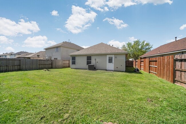 Building Photo - 14323 Brunswick Point Ln