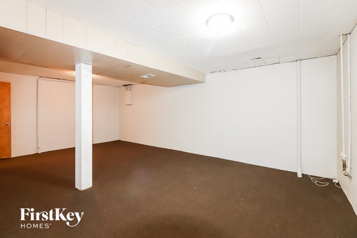 Building Photo - 1216 N Ponca Dr