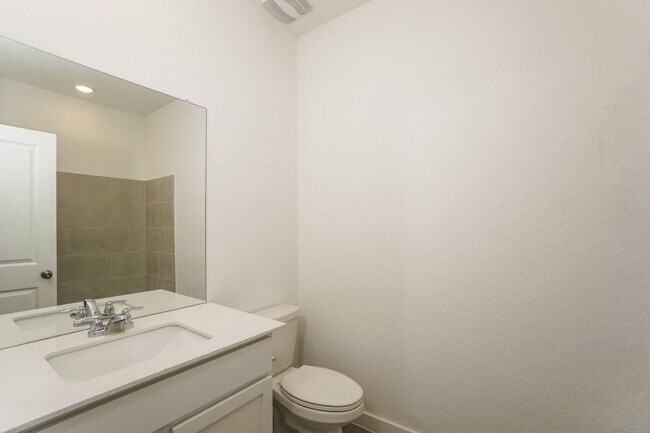 Building Photo - 11714 Carolina Rose