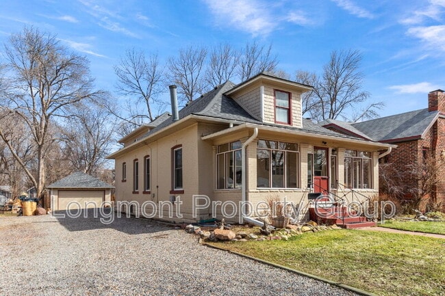 Building Photo - 632 Bross St