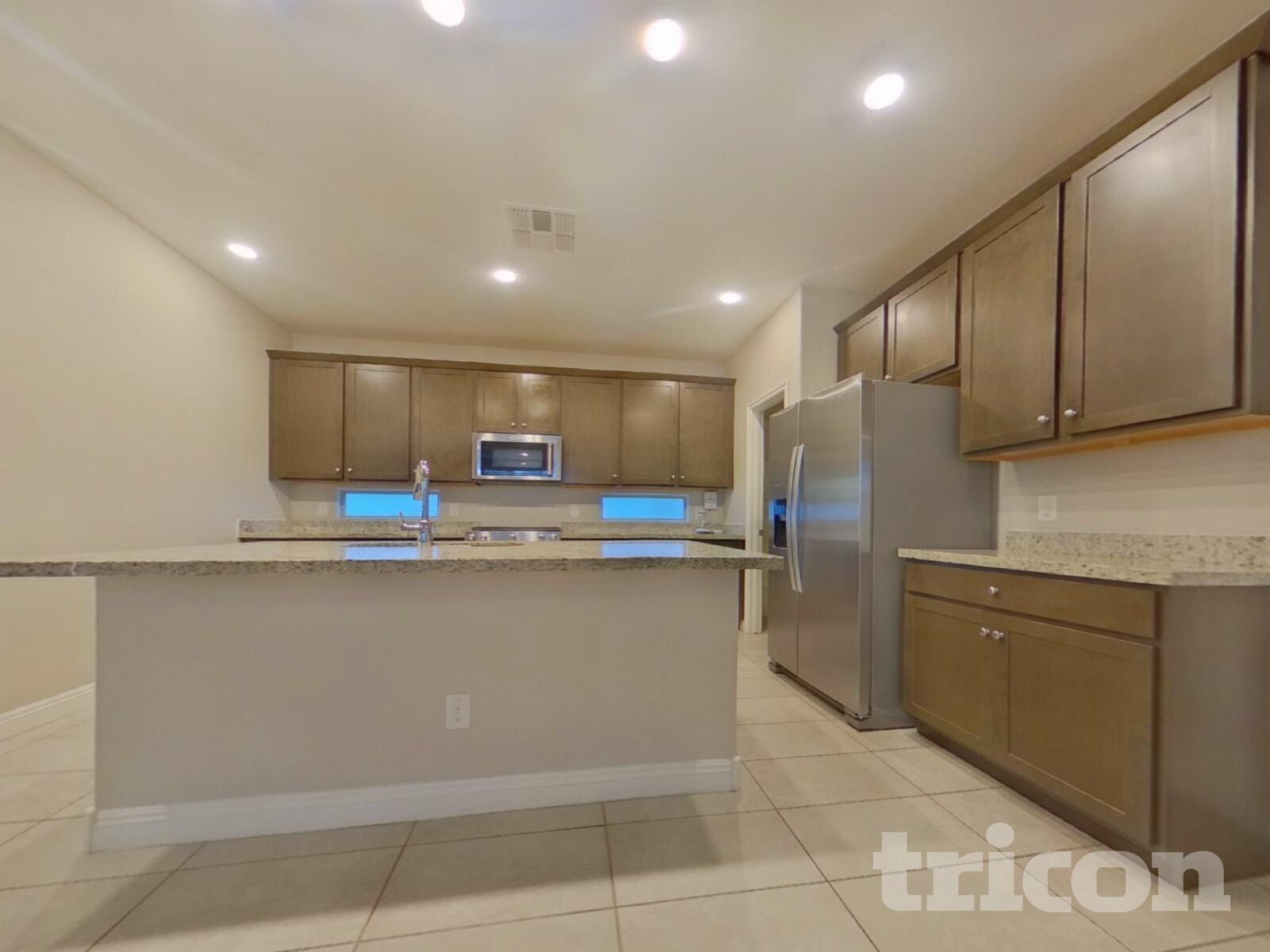 Building Photo - 11393 S 175th Dr