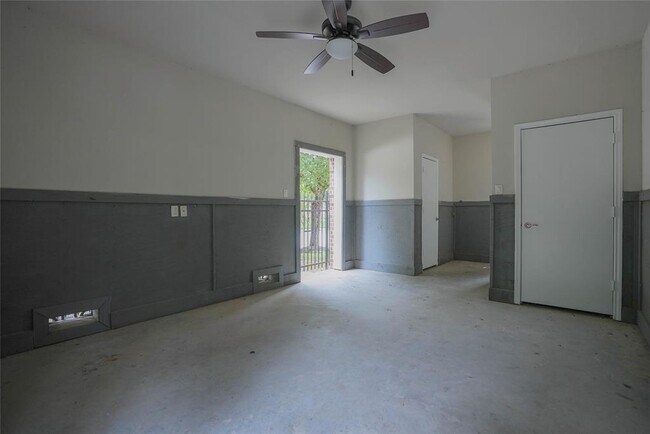 Building Photo - 4510 Dorado Dr
