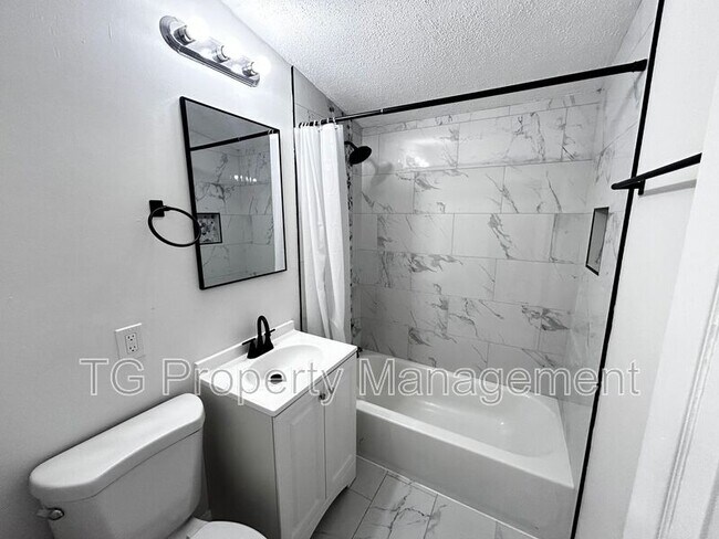 Building Photo - 6855 Hafford Ln