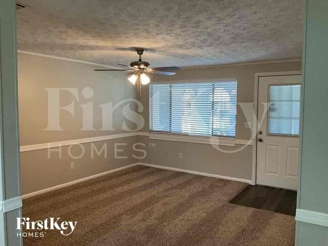 Building Photo - 4077 Huntington Forest Blvd