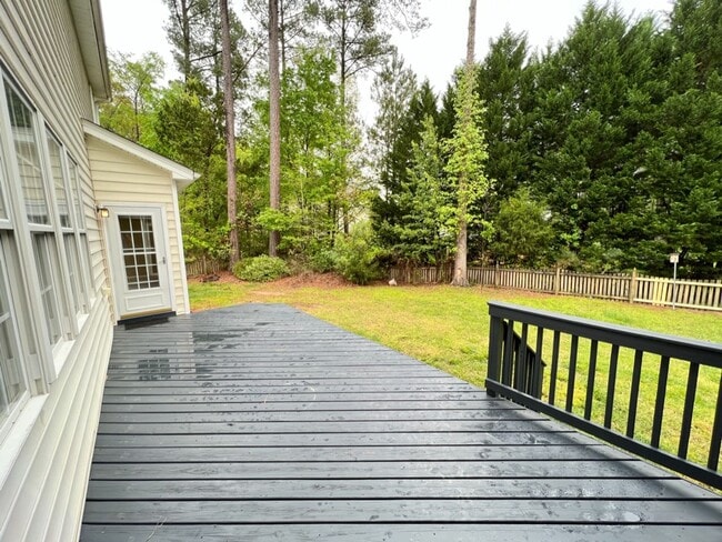 Building Photo - 1006 Goldenview Ct