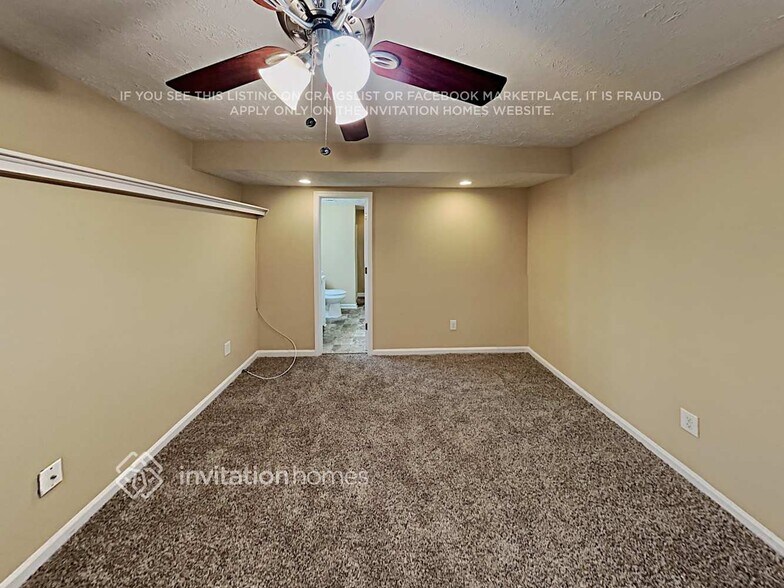 Building Photo - 4611 Pine Harbor Ct NE