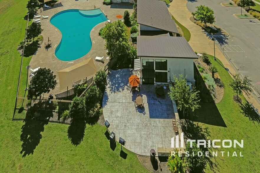 Building Photo - 3600 Catlett Crk Rd