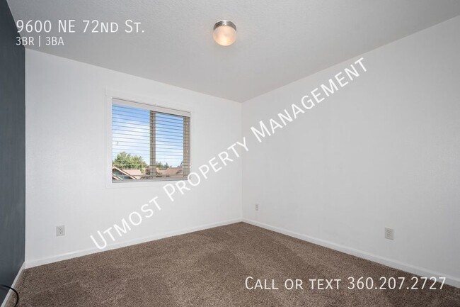 Building Photo - Easy Living 3BD Townhouse