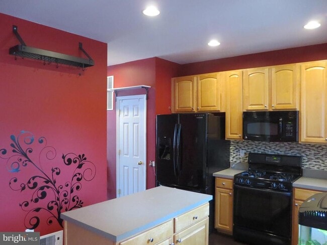 Building Photo - 1503 Shields Terrace NE