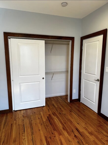 Building Photo - 68 W 19th St