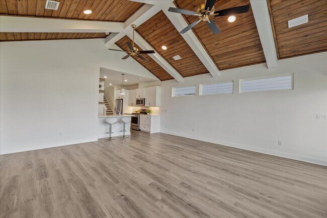 Building Photo - 5646 Native Oak Dr