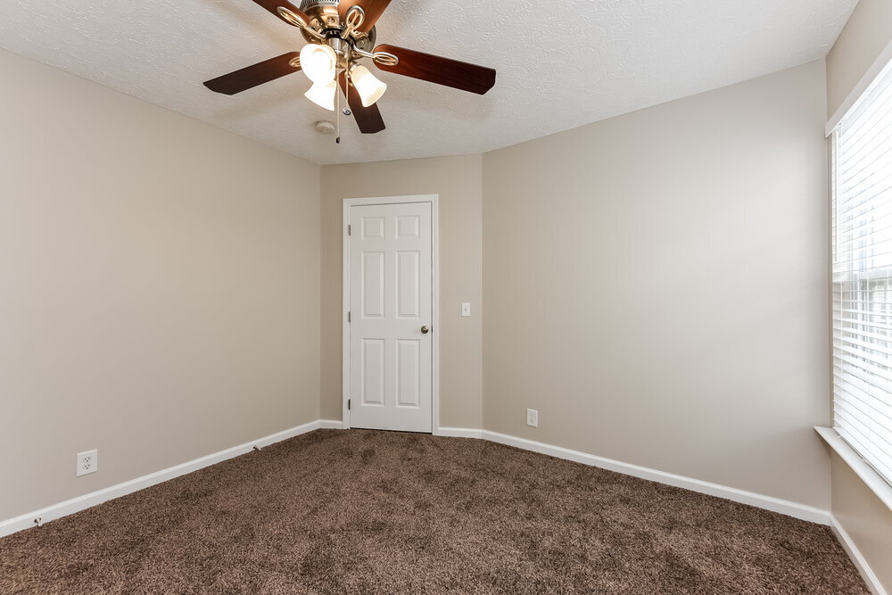 Building Photo - 7245 Legacy Dr