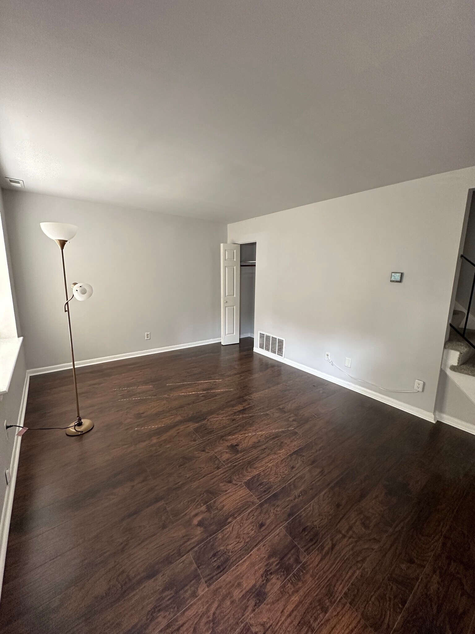 Living room with closet - 221 Cornett St