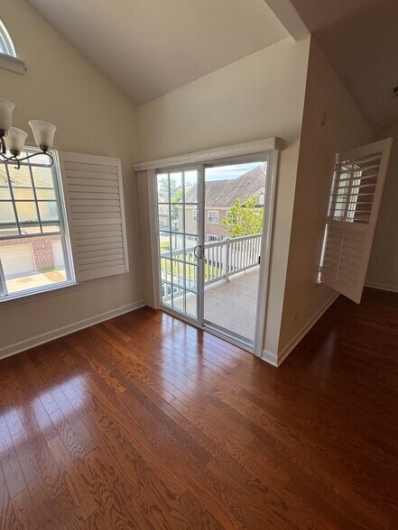 Building Photo - 11900 CHIANTI Dr