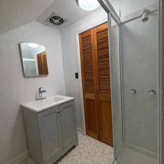 Building Photo - 167 Cook Ave