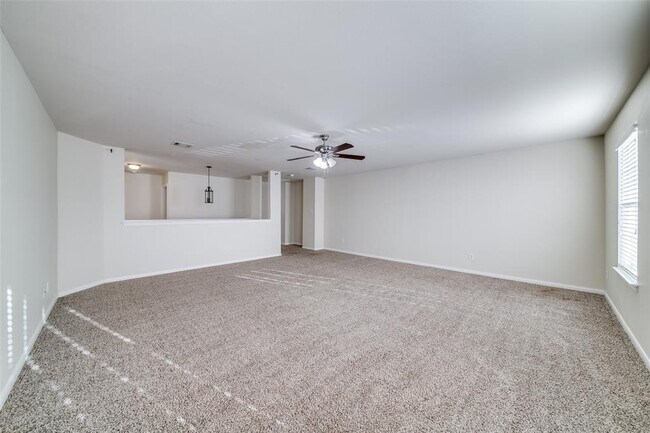 Building Photo - 108 Ling Ln