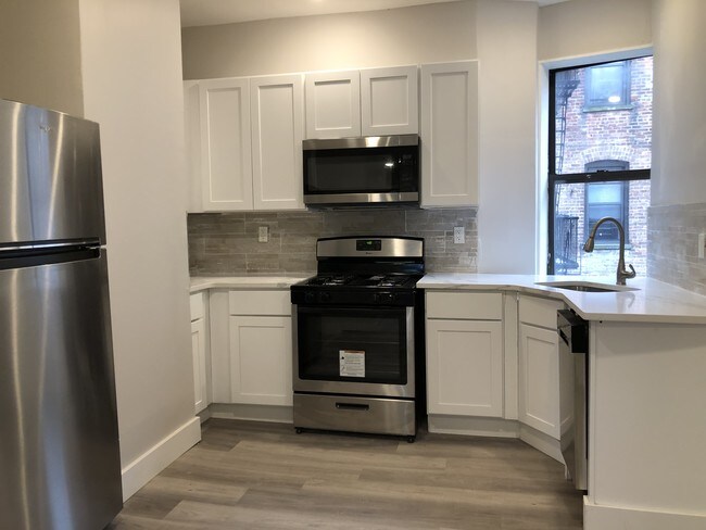 Primary Photo - 47 Duncan Ave