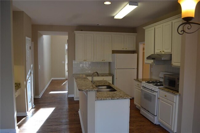 Building Photo - 3619 Wyntering Trail
