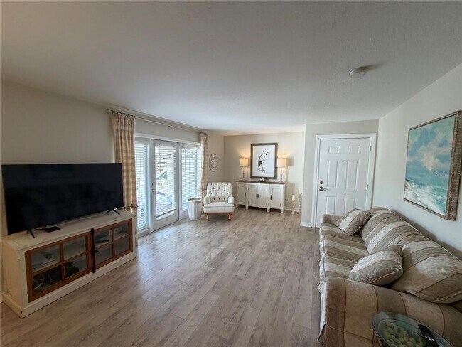 Building Photo - 4985 Cobia Dr SE