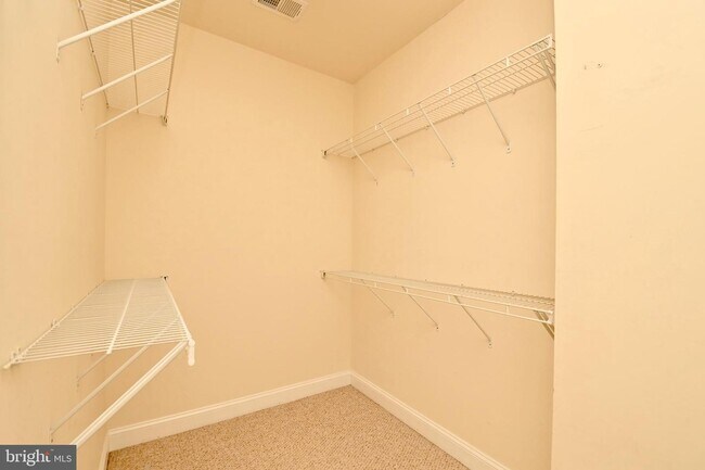 Building Photo - 43316 Old Ryan Rd