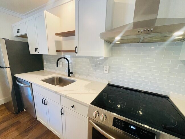 Building Photo - 4703 Green Shanty Rd